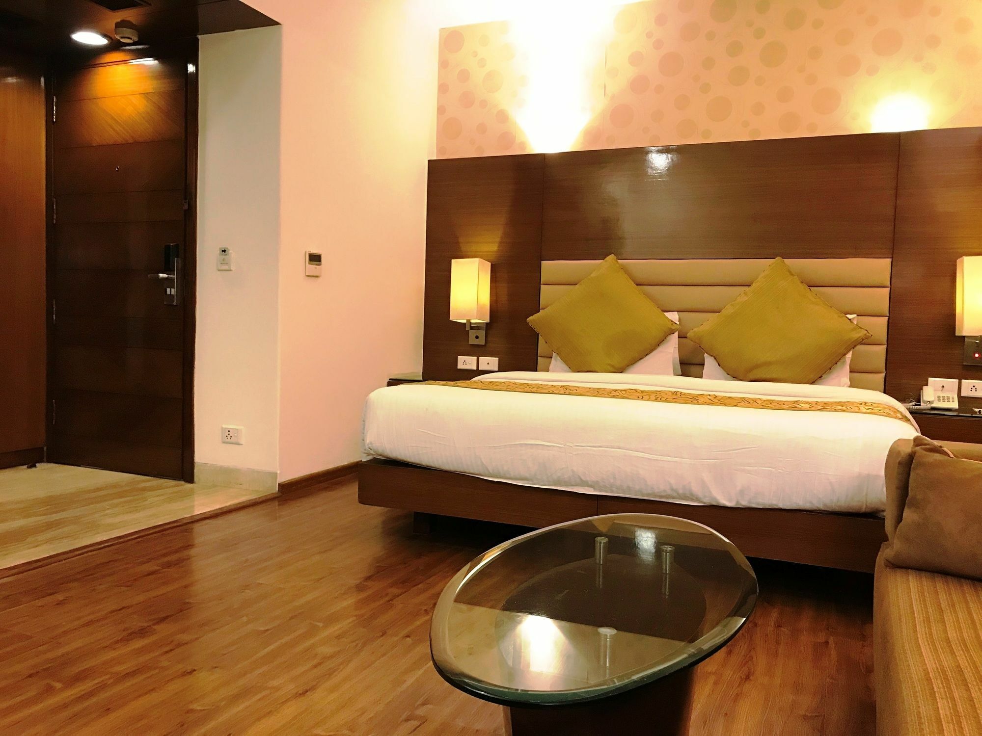 Indus Biznotel Nueva Delhi Exterior foto
